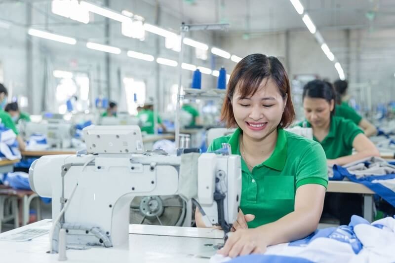 May mặc